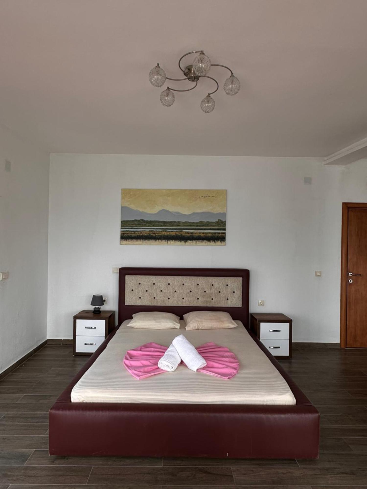 אולסינץ' Casa Mila Apartments & Bungalows מראה חיצוני תמונה