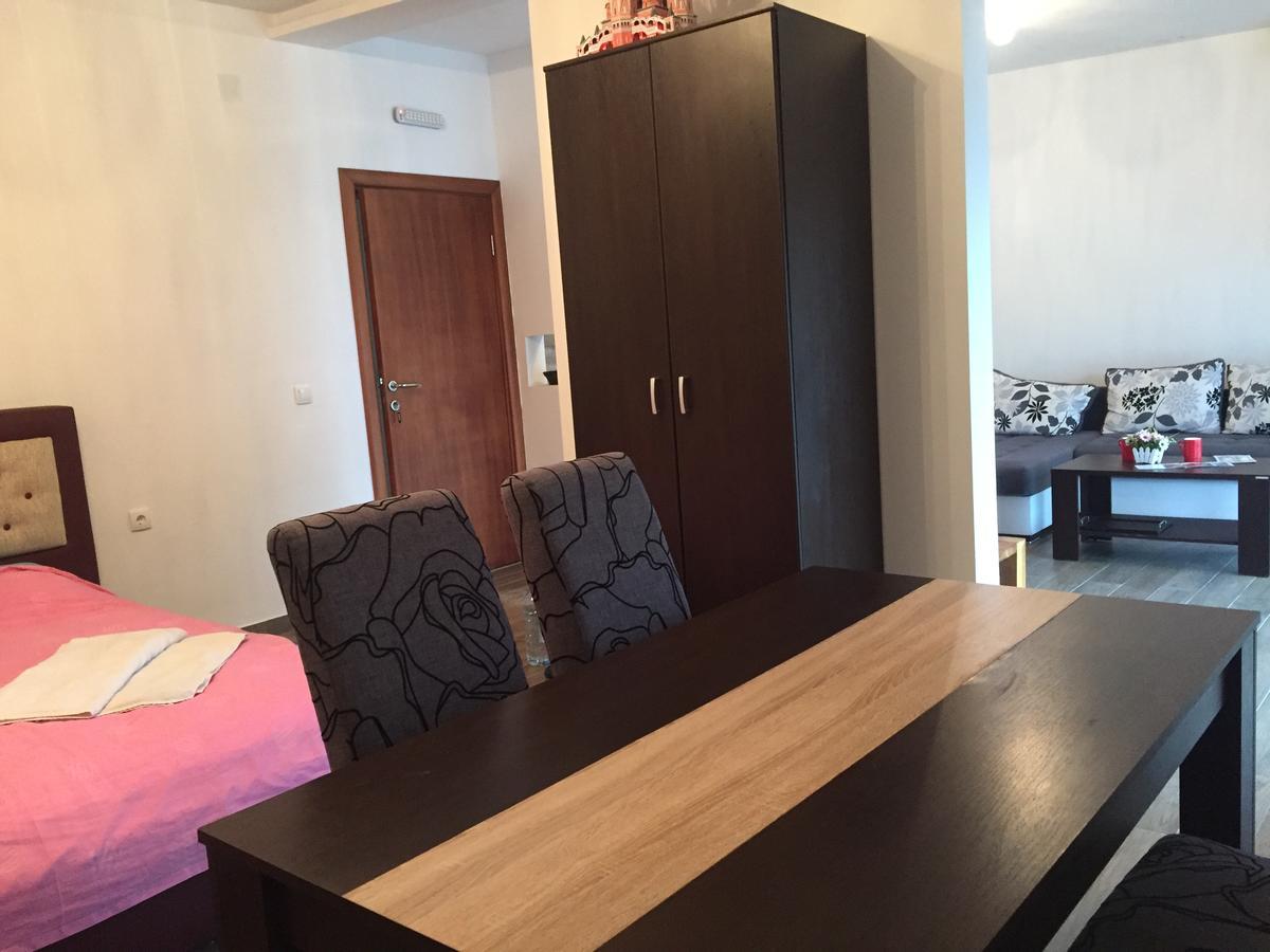 אולסינץ' Casa Mila Apartments & Bungalows מראה חיצוני תמונה