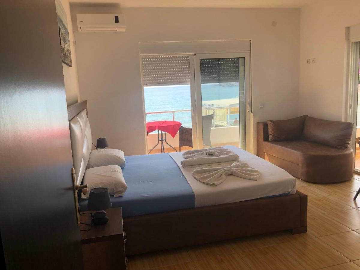 אולסינץ' Casa Mila Apartments & Bungalows מראה חיצוני תמונה
